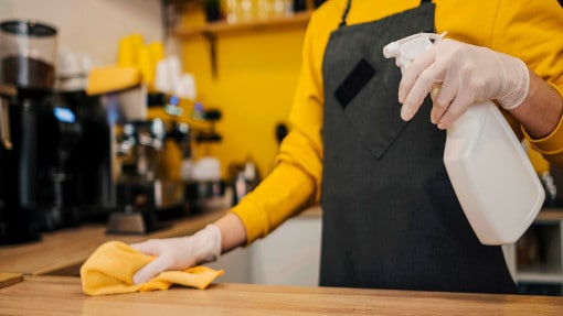 Hero_Deep_Clean_Tampa_Cleaning_Services_checklist_page_kitchen_image